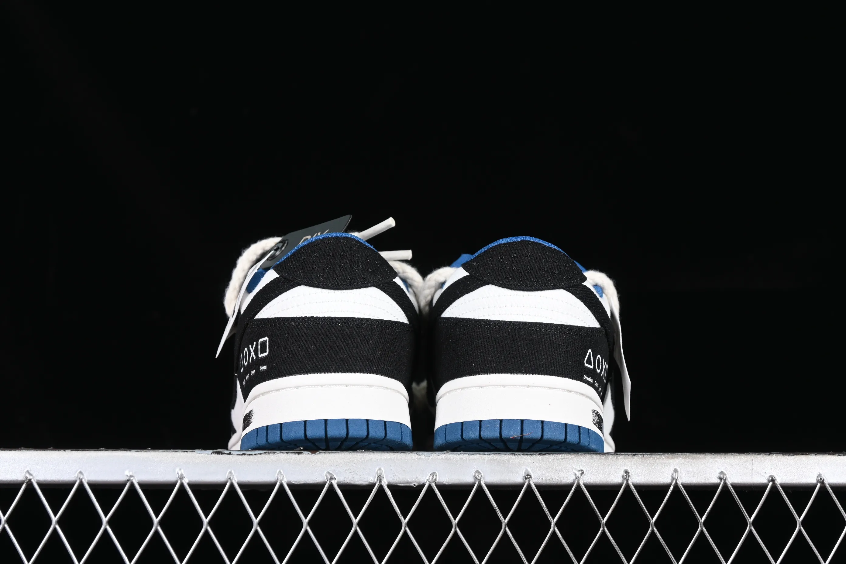 All categories Nk SB Dunk Series Nk SB Dunk Low Low-top sneakers J version Nk Dunk Low Retro "Industrial Blue" Washed denim Graffiti SB strappy low-top casual sneakers DV0834-101